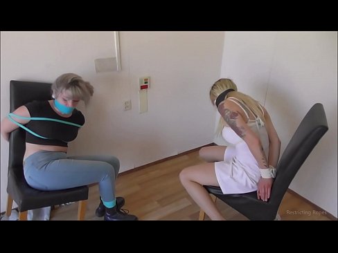 ❤️ Bağımlı / bağlı ve ağzı tıkalı / sıkıntı içinde küçük hanım ❌ Porno vk tr.niceporn.ru