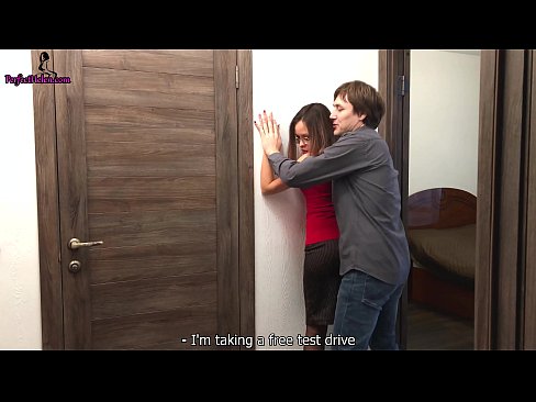 ❤️ Seksi Emlakçı, Dairesini Satarken Amını Gerizekalı ve Sikikleri - Krempai ❌ Porno vk tr.niceporn.ru