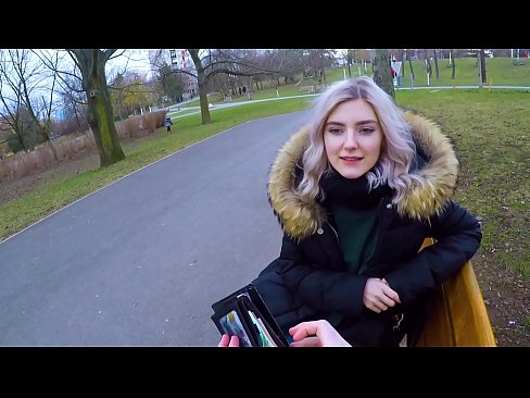❤️ Para için bir yabancının sıcak boşalmasını yutar - parkta Eva Elfie tarafından oral seks ❌ Porno vk tr.niceporn.ru